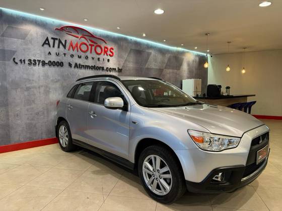 MITSUBISHI ASX 2.0 4X4 16V GASOLINA 4P AUTOMÁTICO MITSUBISHI ASX 2.0 4X4 16V GASOLINA 4P AUTOMÁTICO